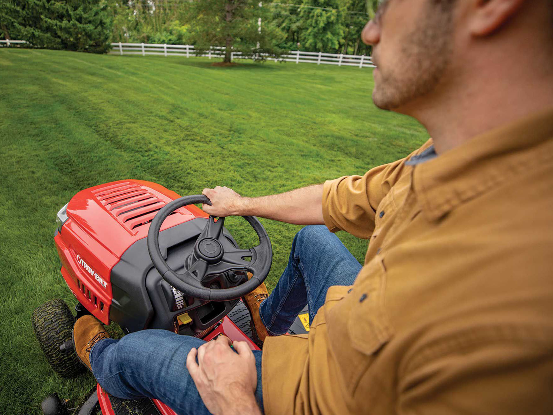New 2024 TROY-Bilt Bronco 42 42 in. Briggs & Stratton 547 cc Lawn